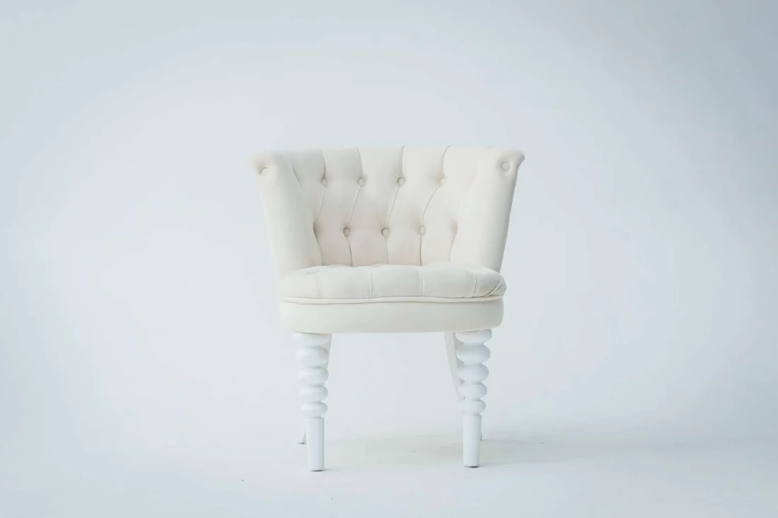 Cảnh quan thiên nhiên tuyệt đẹp với ánh sáng mặt trời.