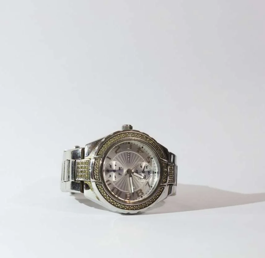 Cảnh quan thiên nhiên tươi đẹp với ánh sáng mặt trời.